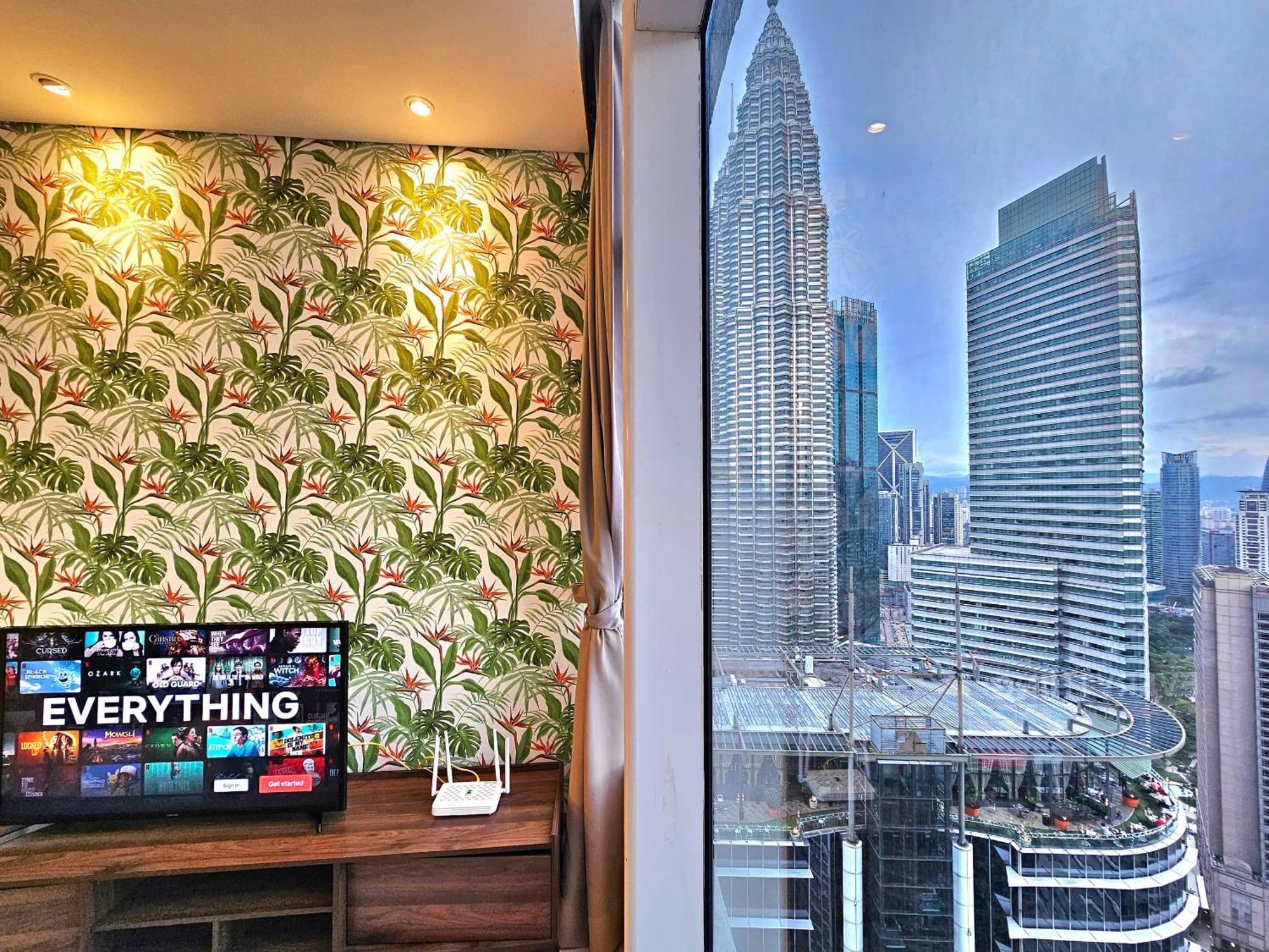 De Sky Klcc In * Kuala Lumpur